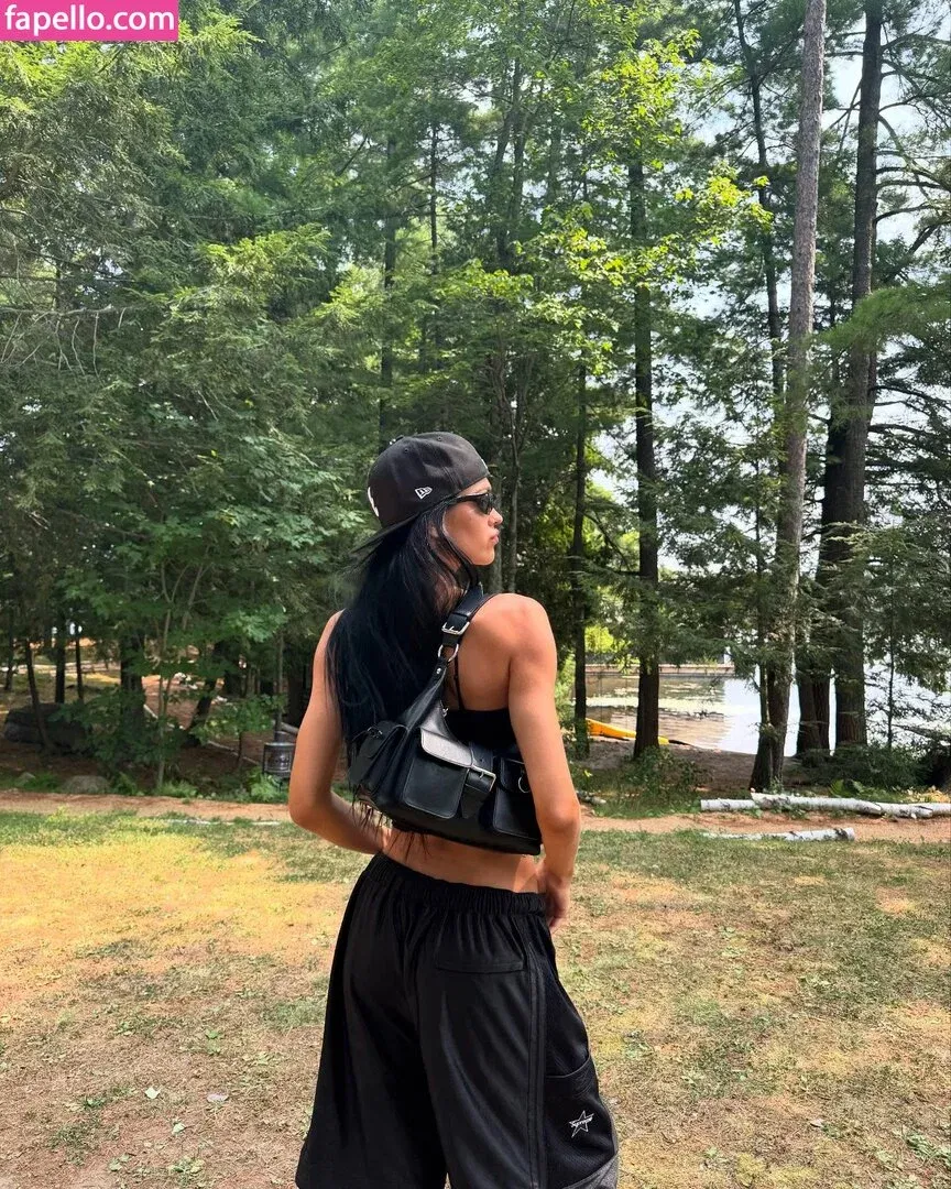 Amelia Gray Hamlin Onlyfans Photo Gallery 