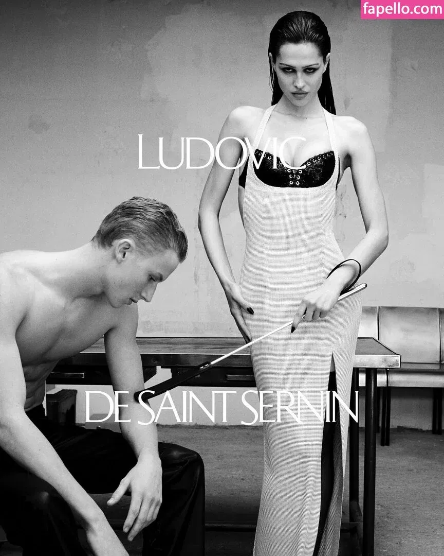 Amelia Gray Hamlin Onlyfans Photo Gallery 