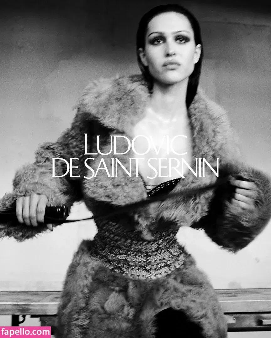 Amelia Gray Hamlin Onlyfans Photo Gallery 