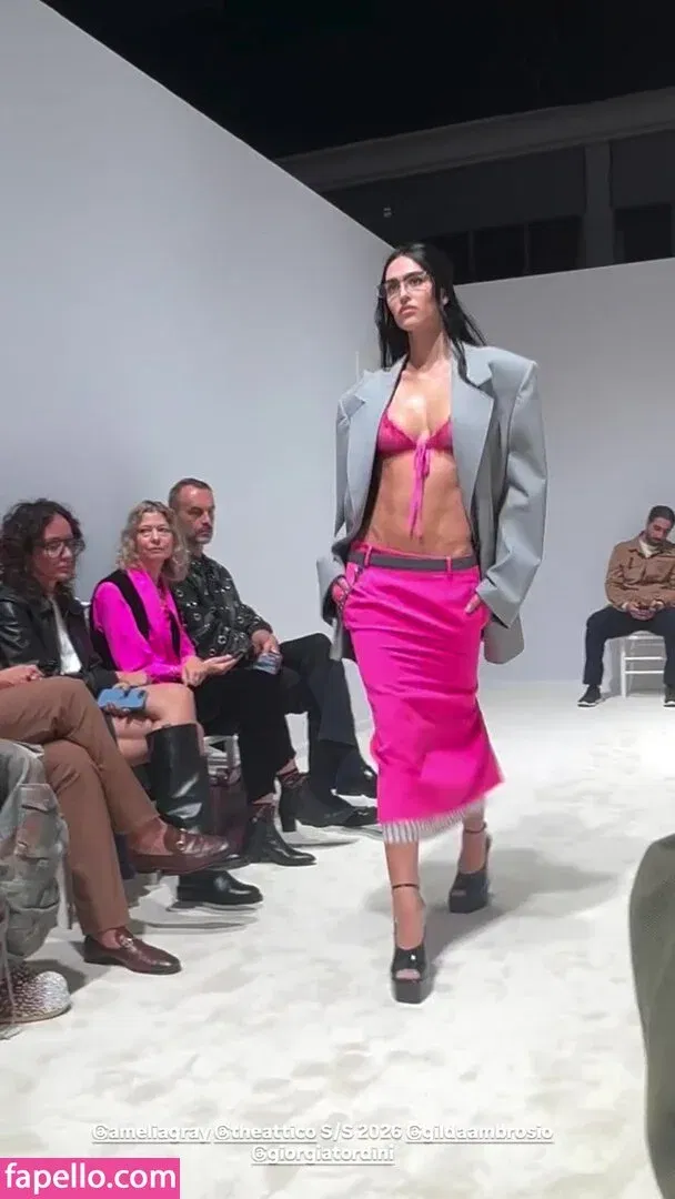 Amelia Gray Hamlin Onlyfans Photo Gallery 