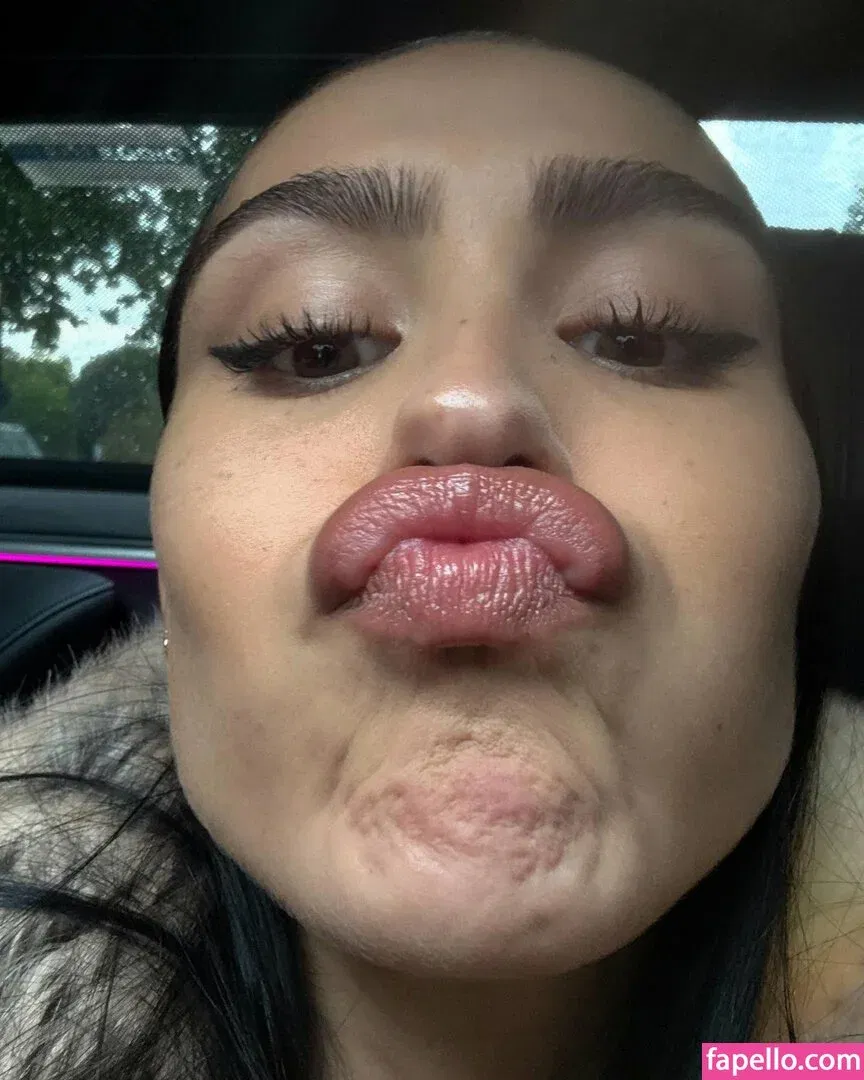 Amelia Gray Hamlin Onlyfans Photo Gallery 