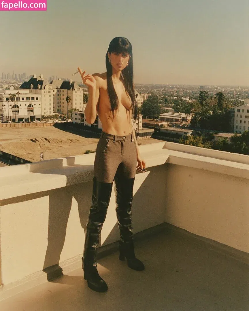 Amelia Gray Hamlin Onlyfans Photo Gallery 