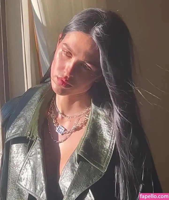 Amelia Gray Hamlin Onlyfans Photo Gallery 