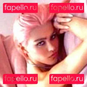 Amelia Gray Hamlin Onlyfans Photo Gallery 