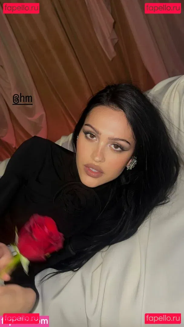 Amelia Gray Hamlin Onlyfans Photo Gallery 