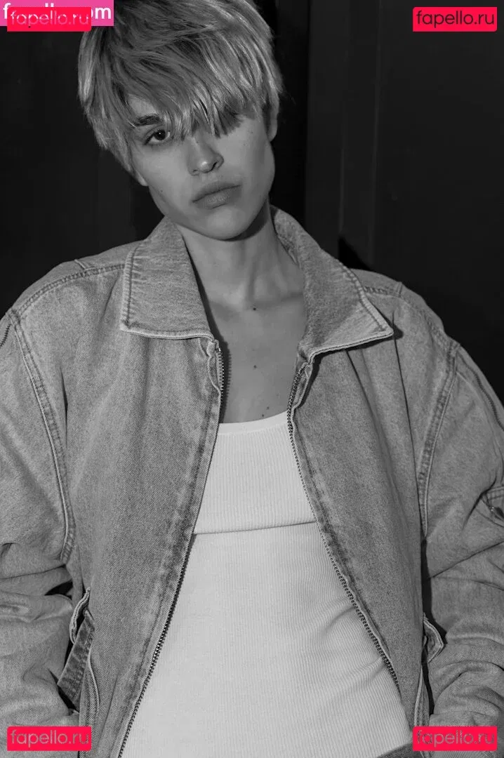 Amelia Gray Hamlin Onlyfans Photo Gallery 