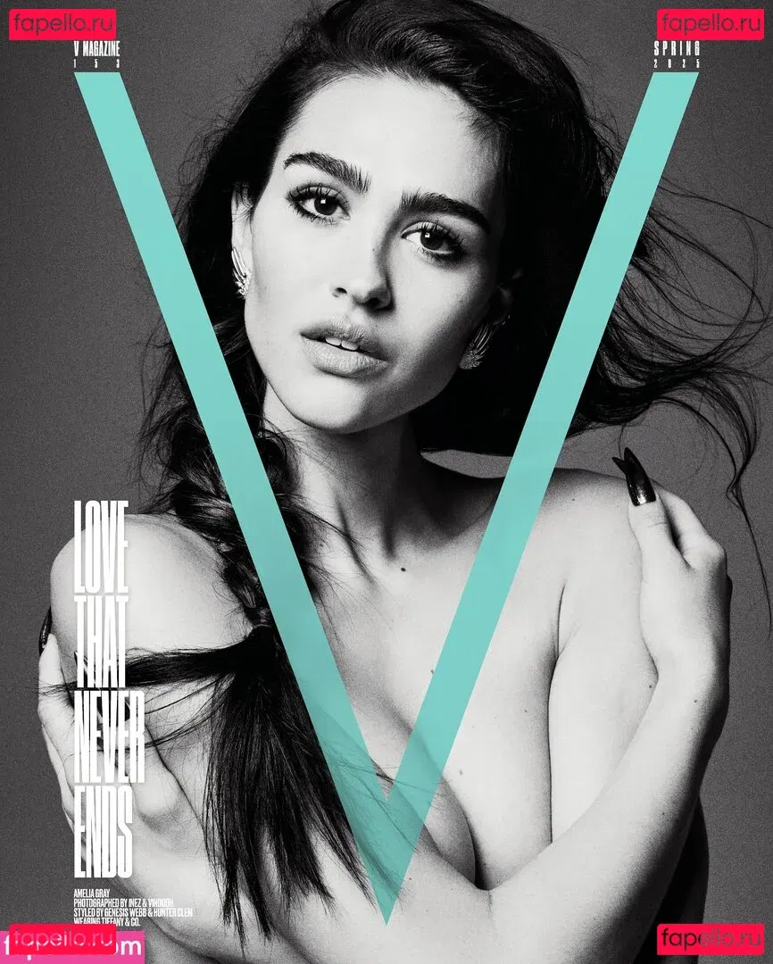 Amelia Gray Hamlin Onlyfans Photo Gallery 