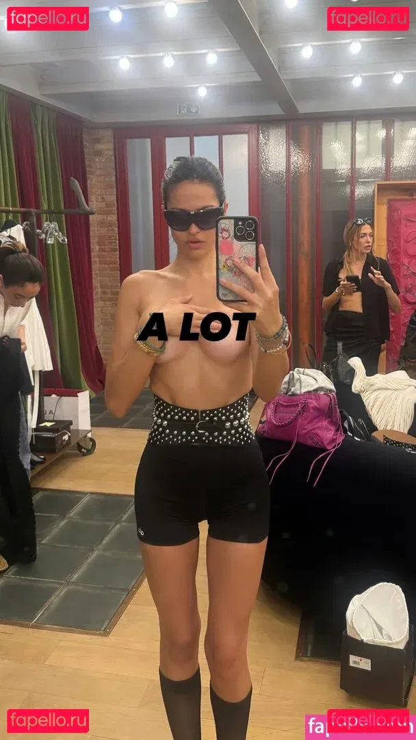 Amelia Gray Hamlin Onlyfans Photo Gallery 