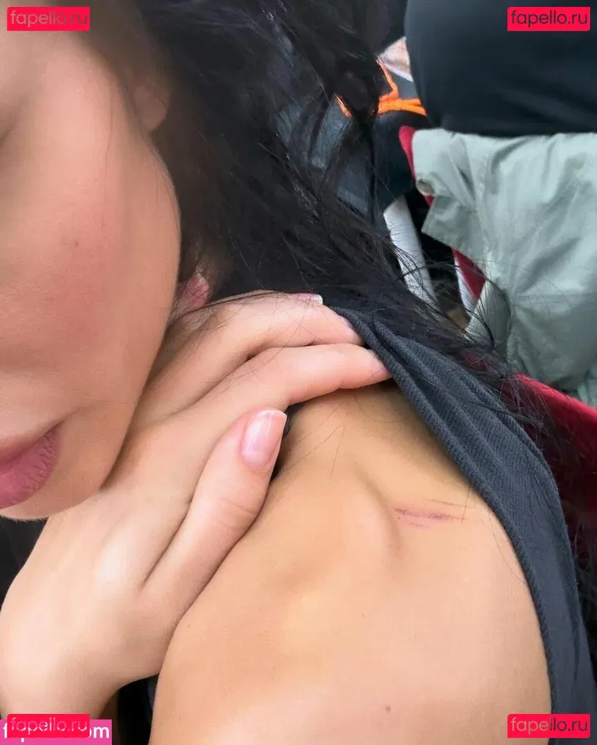 Amelia Gray Hamlin Onlyfans Photo Gallery 