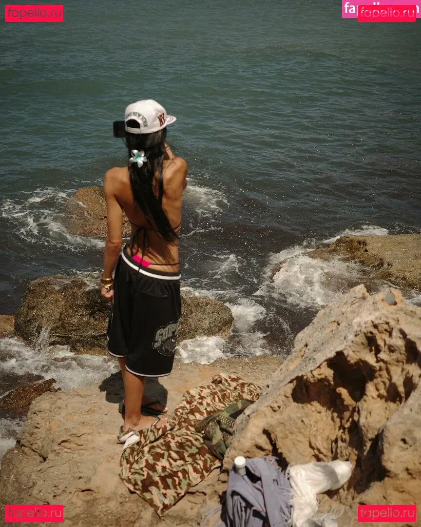 Amelia Gray Hamlin Onlyfans Photo Gallery 