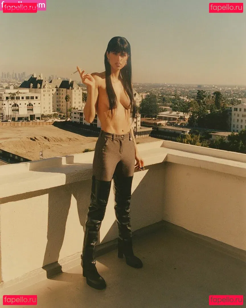 Amelia Gray Hamlin Onlyfans Photo Gallery 