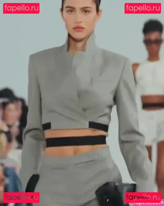 Amelia Gray Hamlin Onlyfans Photo Gallery 