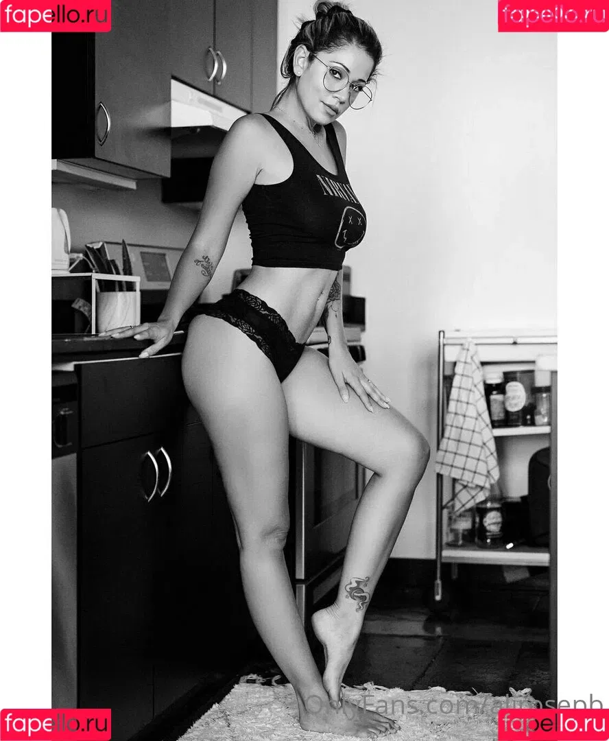 AliRosePB Onlyfans Photo Gallery 