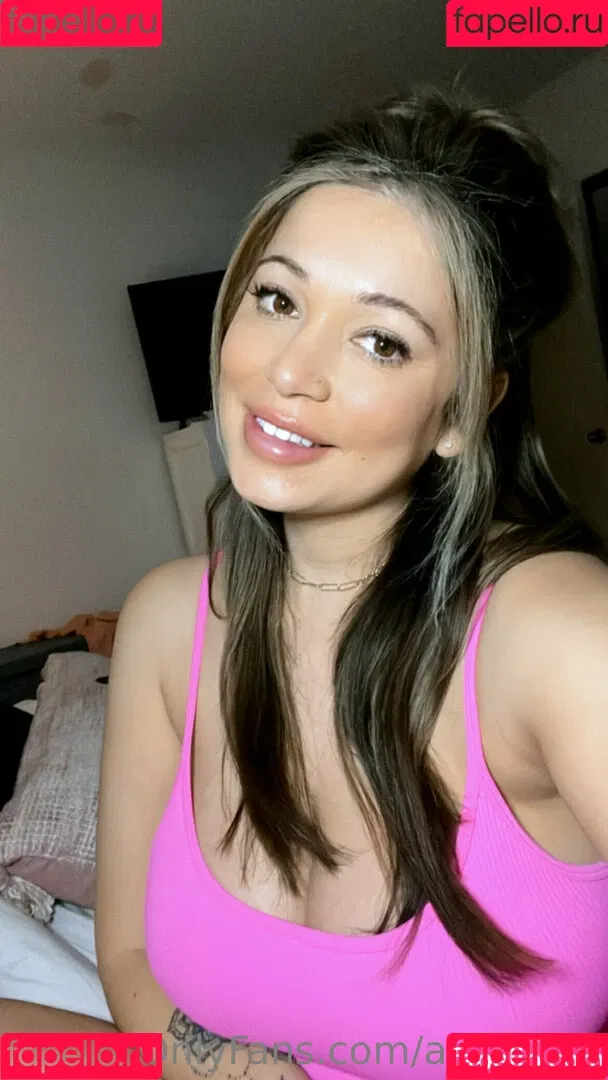 AliRosePB Onlyfans Photo Gallery 