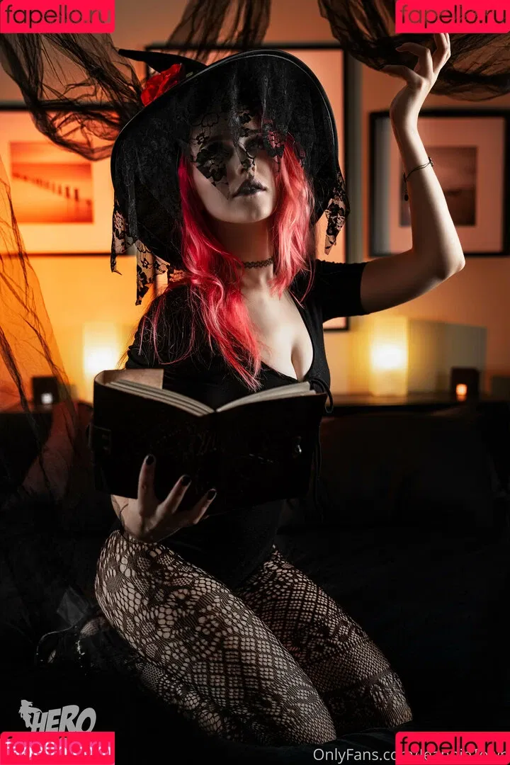 jeannietowndarkness Onlyfans Photo Gallery 