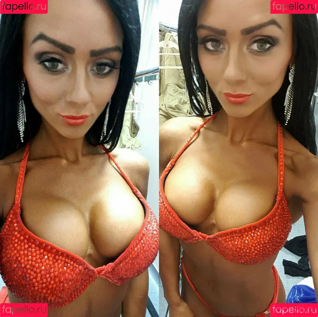 Suzy Hanah Onlyfans Photo Gallery 