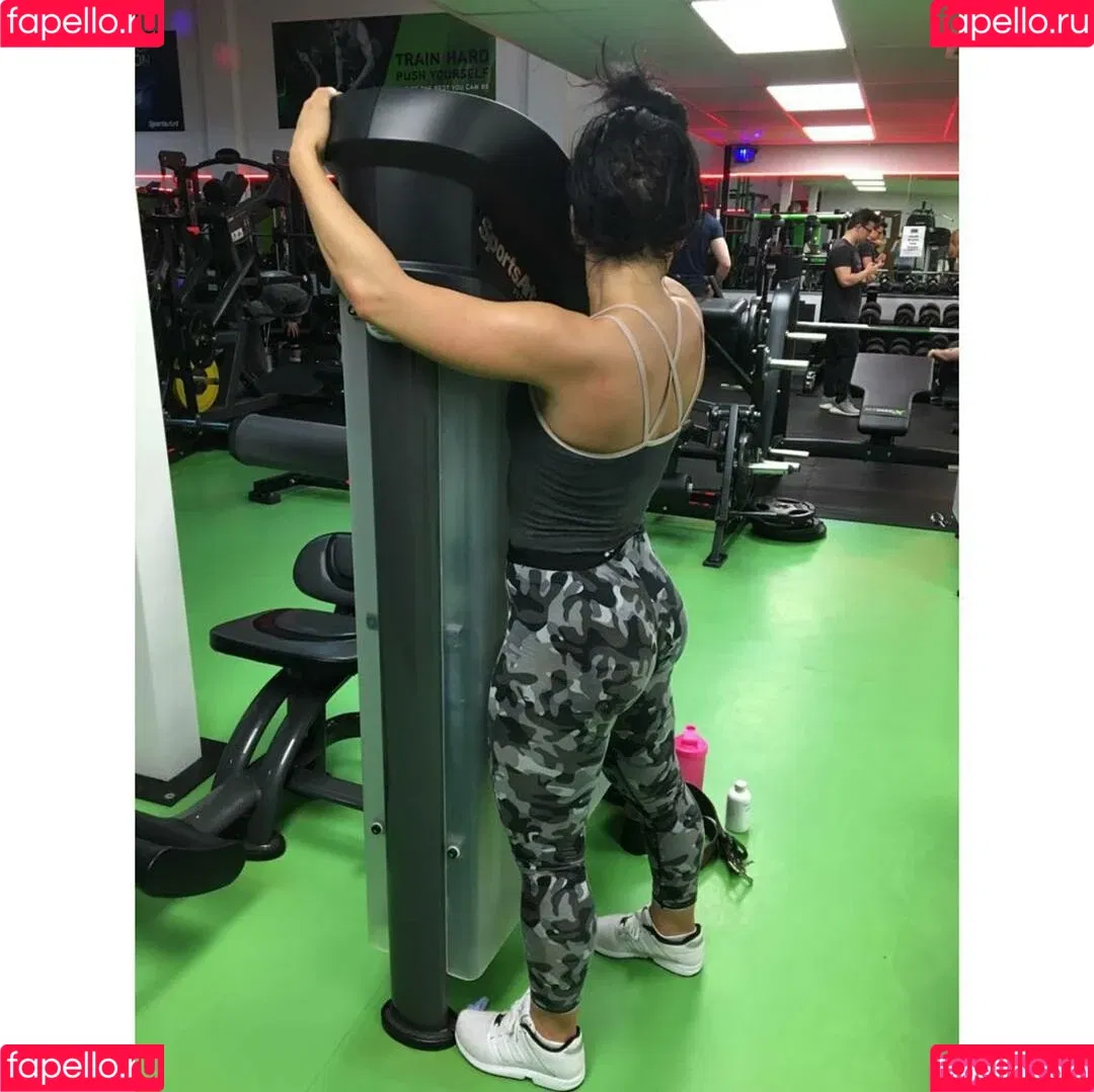 Suzy Hanah Onlyfans Photo Gallery 
