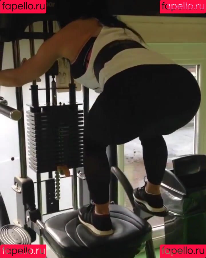 Suzy Hanah Onlyfans Photo Gallery 