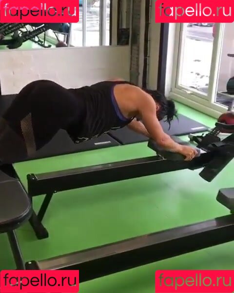 Suzy Hanah Onlyfans Photo Gallery 