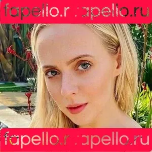 Madilyn Bailey Onlyfans Photo Gallery 