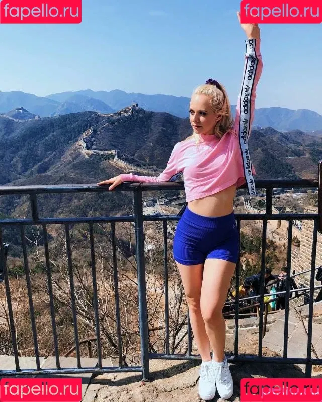 Madilyn Bailey Onlyfans Photo Gallery 