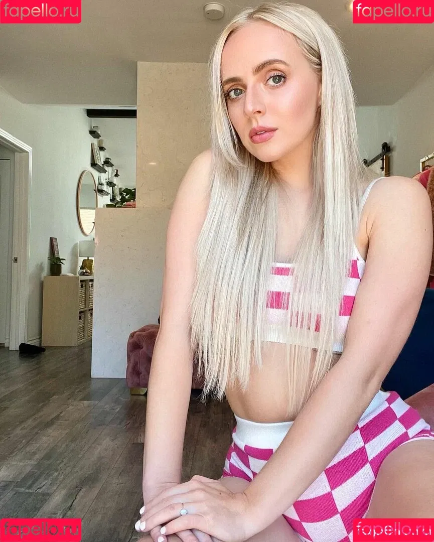 Madilyn Bailey Onlyfans Photo Gallery 