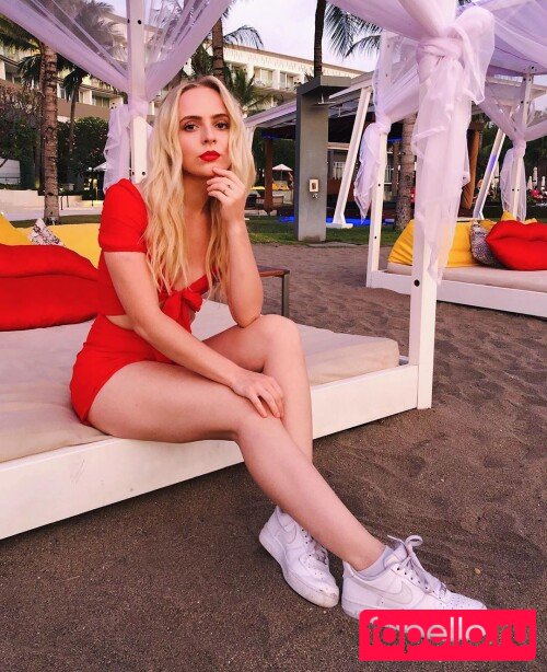 Madilyn Bailey Nude Onlyfans Photo 49