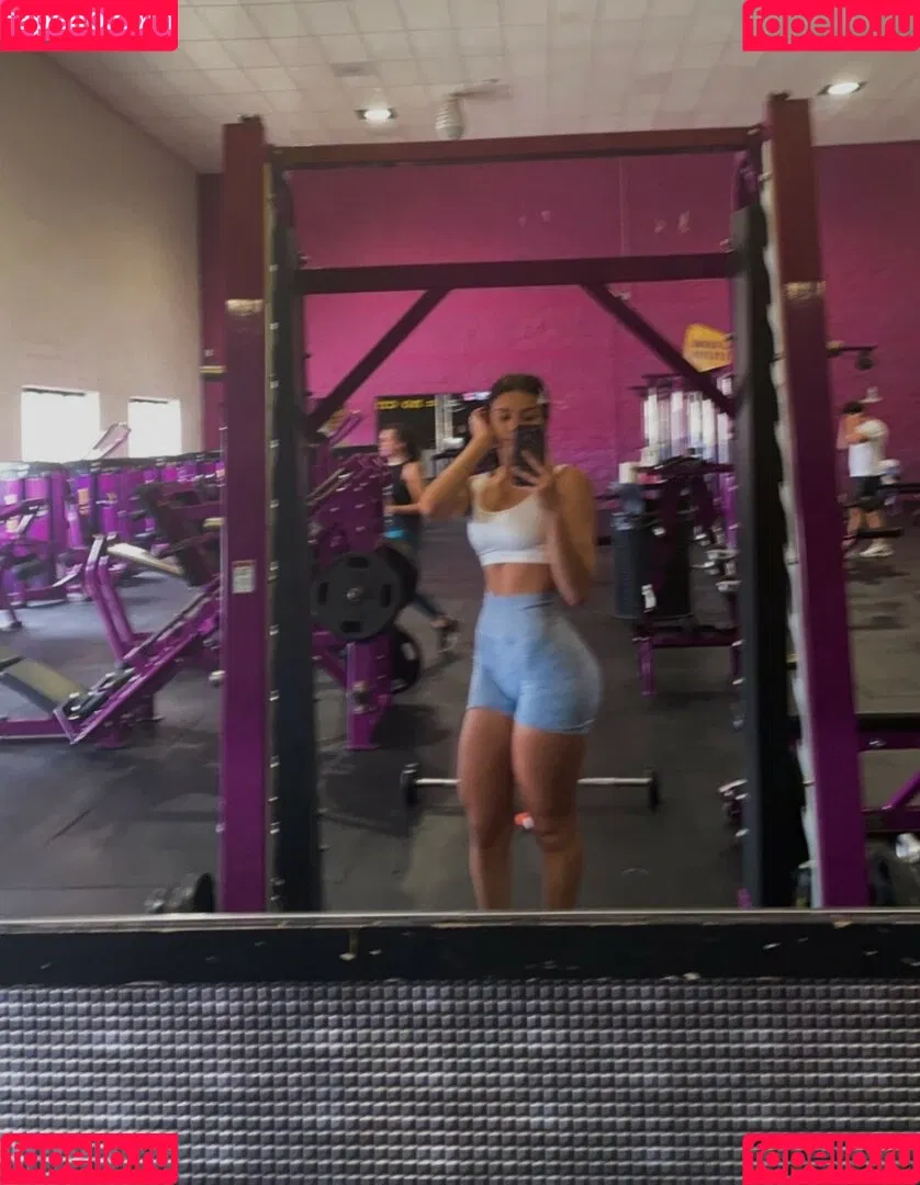 SophGara Onlyfans Photo Gallery 