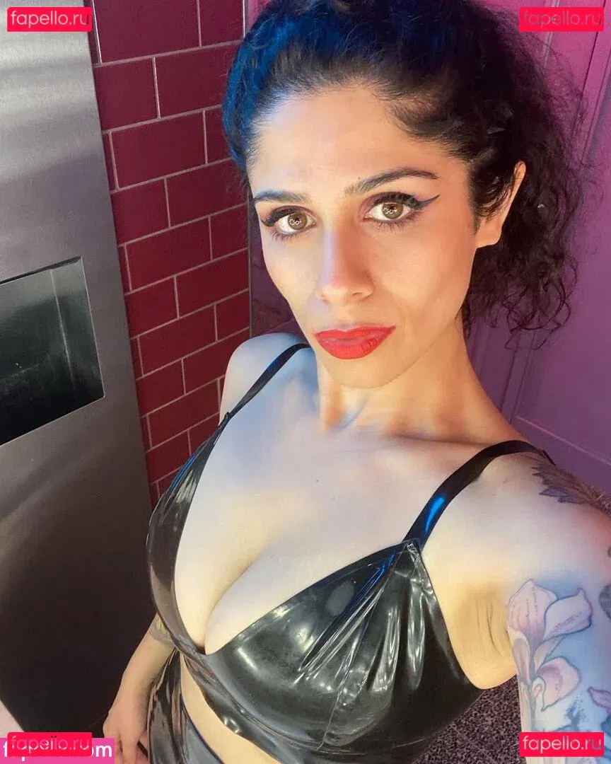 SophGara Onlyfans Photo Gallery 