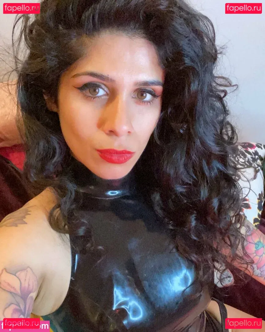 SophGara Onlyfans Photo Gallery 