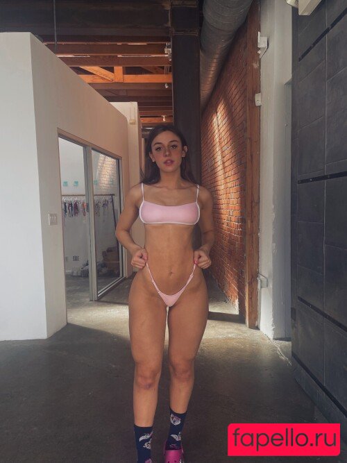 SophGara Onlyfans Photo Gallery 