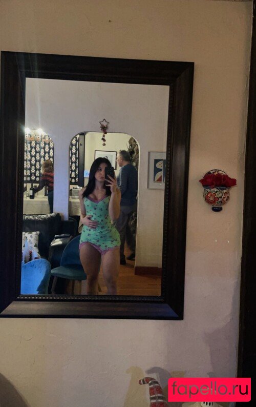 SophGara Onlyfans Photo Gallery 