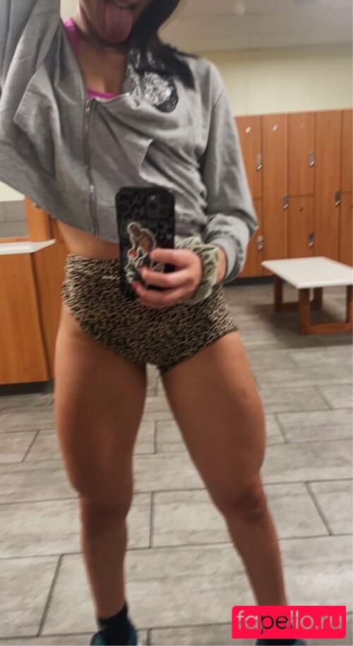 SophGara Onlyfans Photo Gallery 