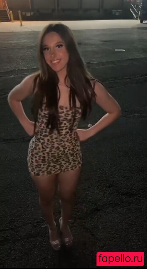 SophGara Onlyfans Photo Gallery 