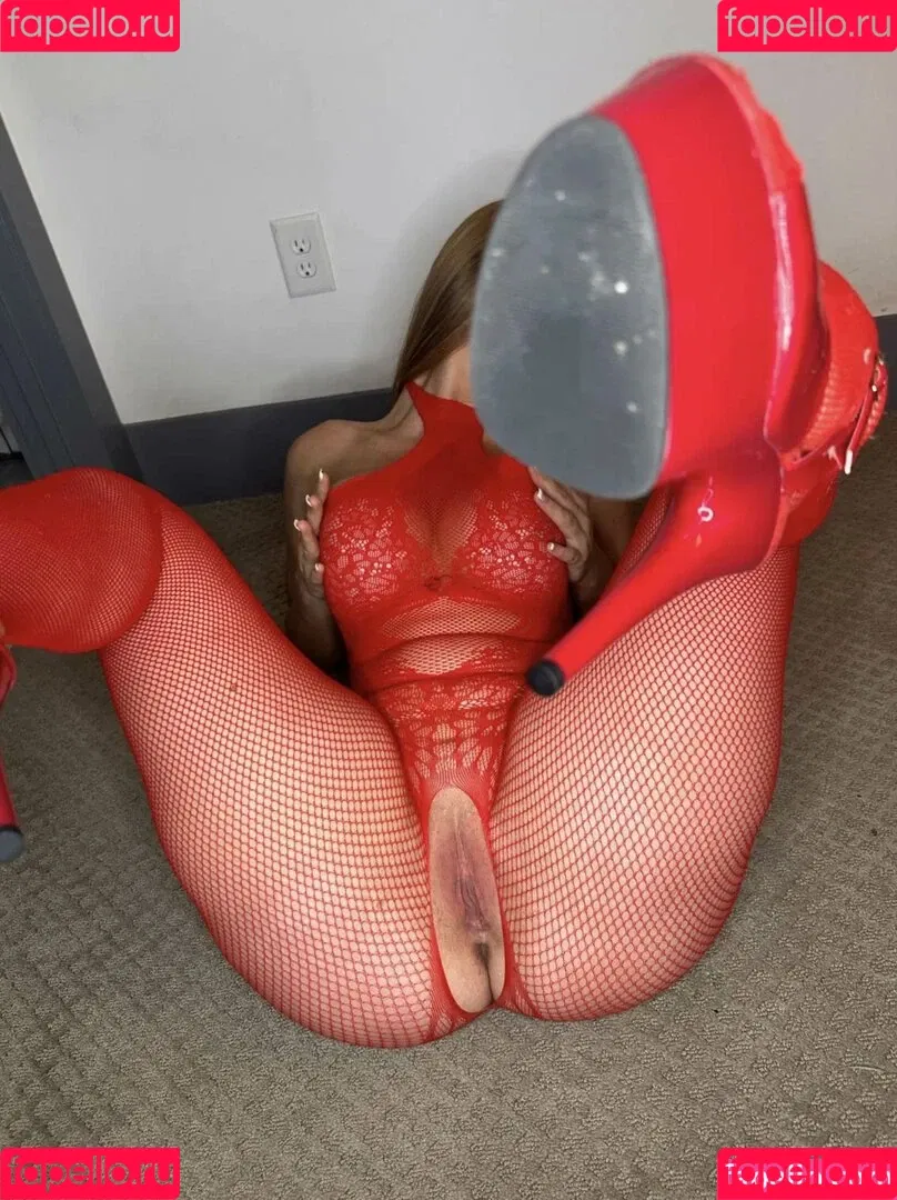 Olivia Stpierre Onlyfans Photo Gallery 
