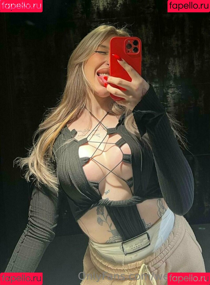 weryberry Onlyfans Photo Gallery 