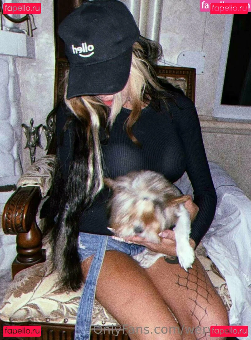 weryberry Onlyfans Photo Gallery 