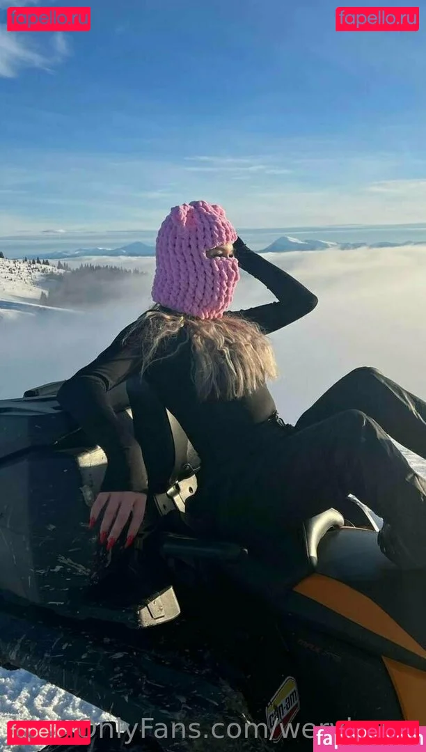 weryberry Onlyfans Photo Gallery 