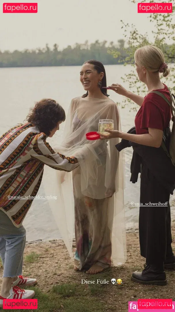 Shanti Tan Onlyfans Photo Gallery 