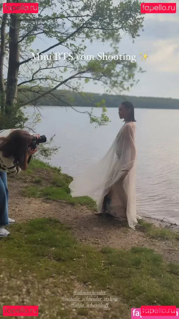 Shanti Tan Onlyfans Photo Gallery 