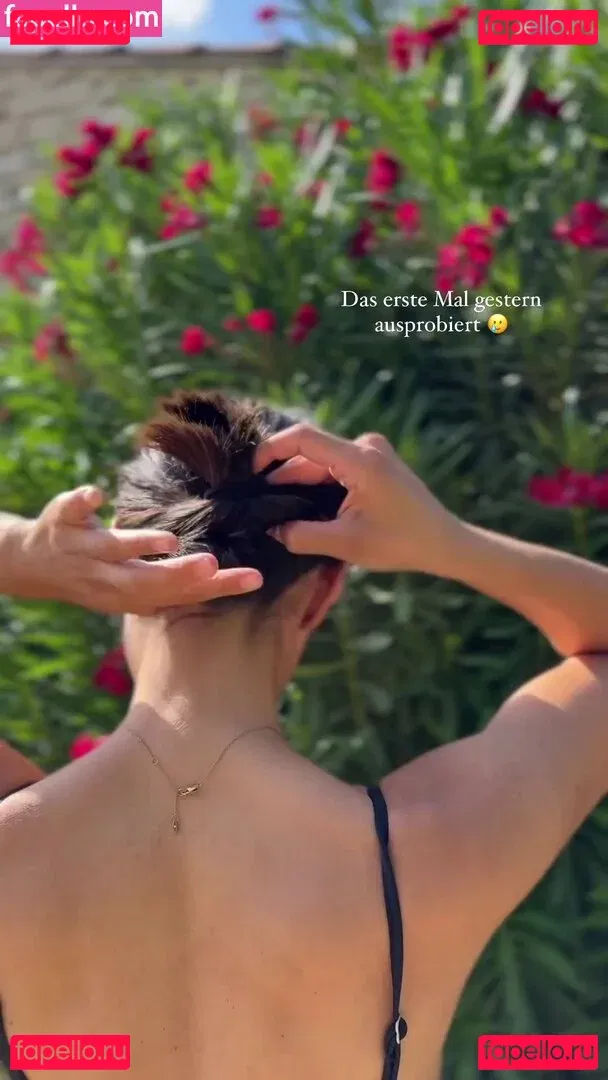 Shanti Tan Onlyfans Photo Gallery 