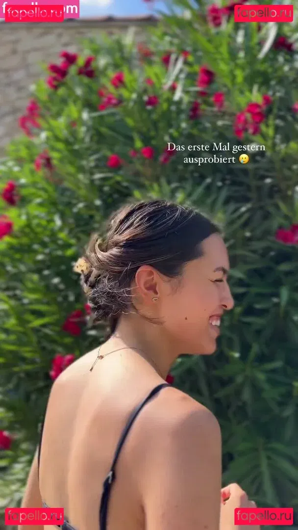 Shanti Tan Onlyfans Photo Gallery 