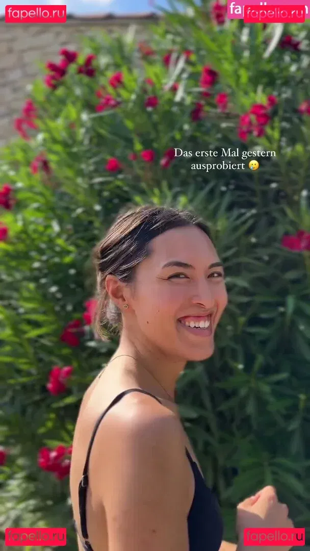 Shanti Tan Onlyfans Photo Gallery 