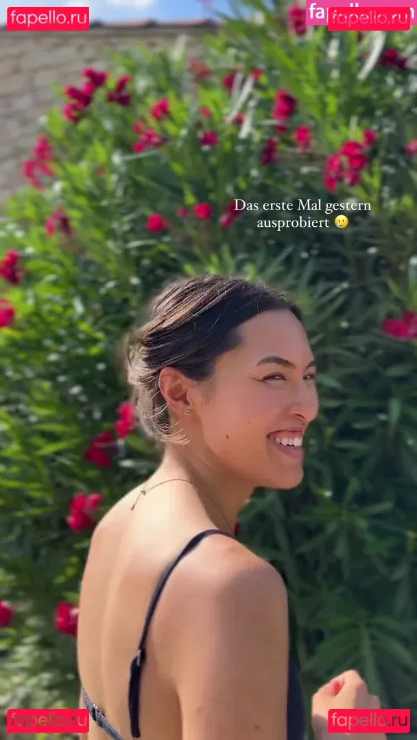 Shanti Tan Onlyfans Photo Gallery 