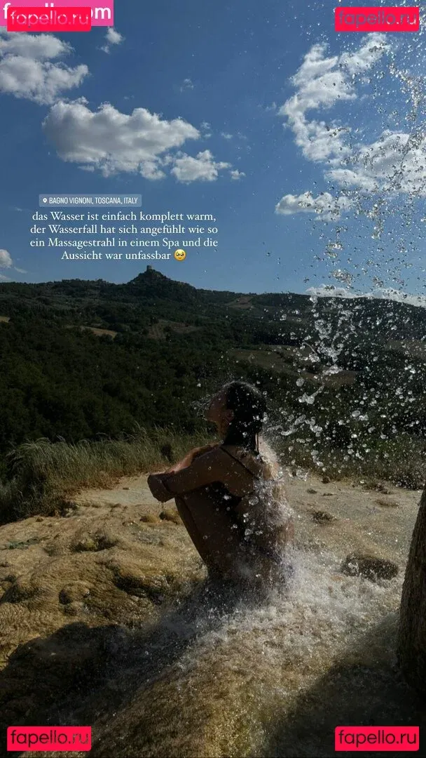 Shanti Tan Onlyfans Photo Gallery 