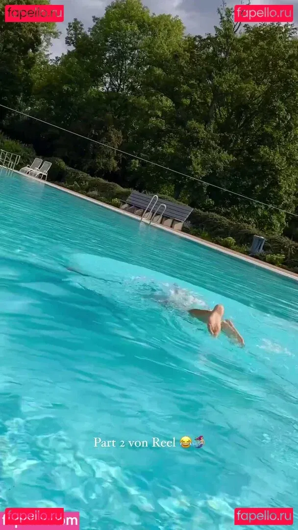 Shanti Tan Onlyfans Photo Gallery 