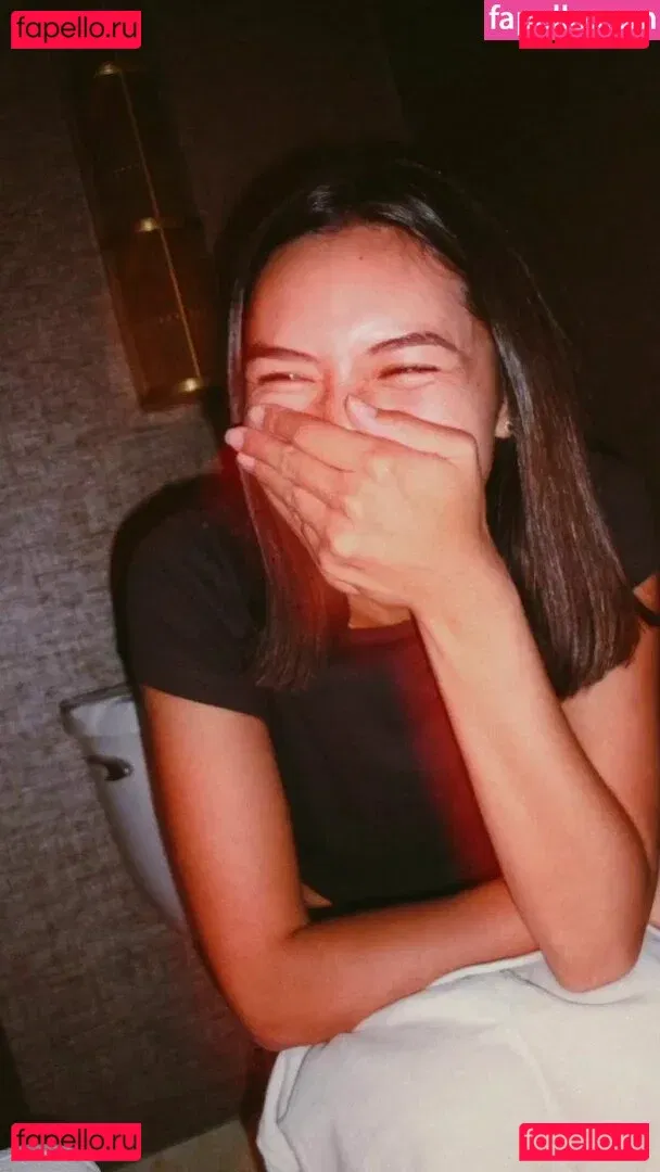 Shanti Tan Onlyfans Photo Gallery 