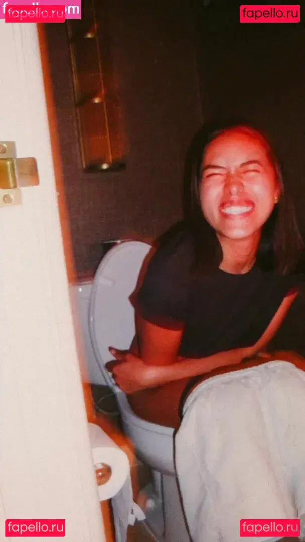 Shanti Tan Onlyfans Photo Gallery 