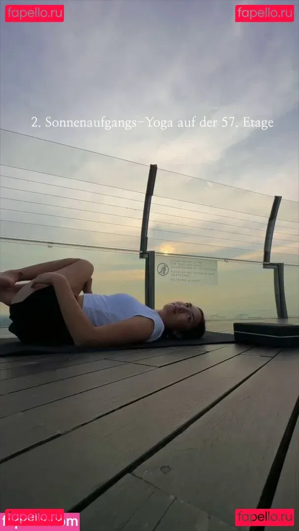 Shanti Tan Onlyfans Photo Gallery 