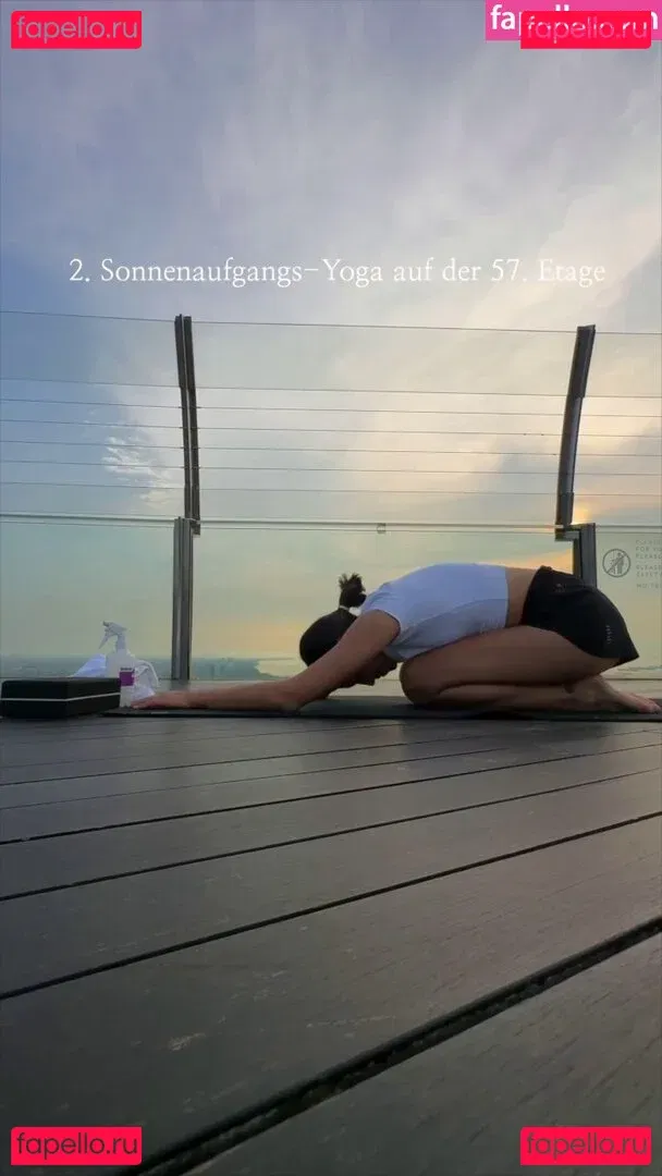 Shanti Tan Onlyfans Photo Gallery 